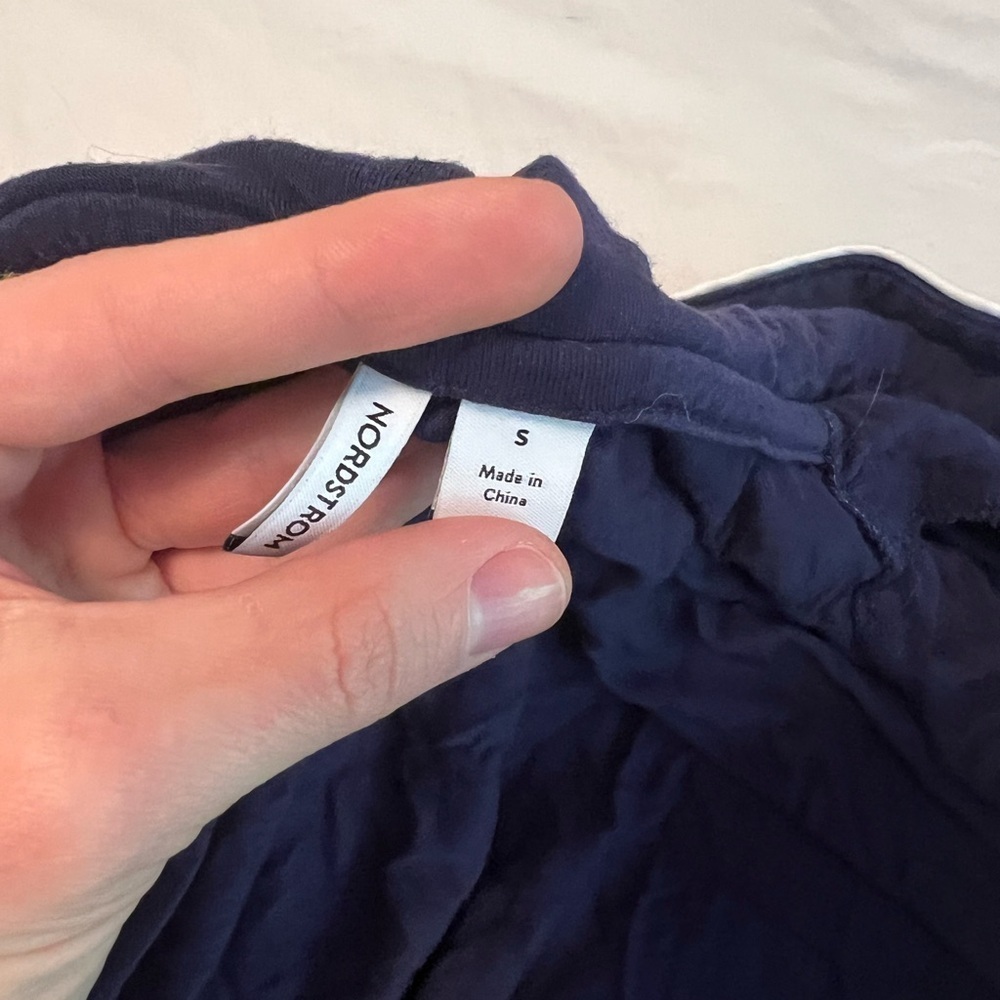 Women's Navy Blue Sleepwear Shirt pajama top Nordstrom brand women’s sz small - Picture 7 of 7